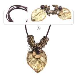 COOLLA Women's Multilayer Pendant Necklace, Vintage Jewellery, Fashion Long Sweater Necklace for Women, Leather, No Gemstone, Leather, No Gemstone, Leather, No Gemstone