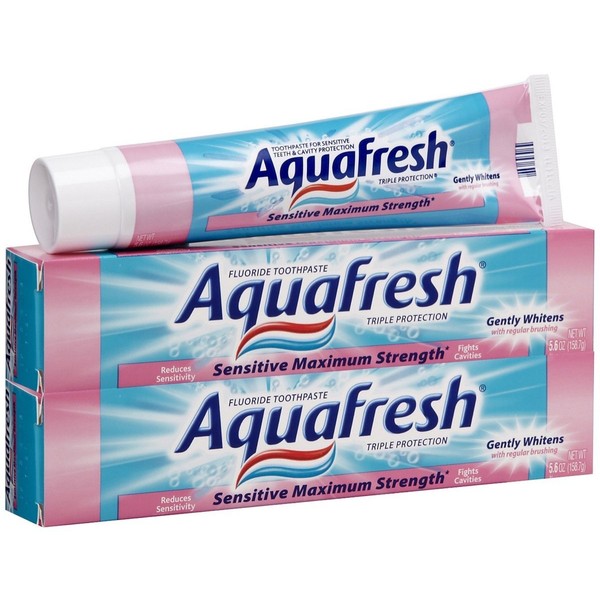 Aquafresh Maximum Strength Fluoride Toothpaste, Smooth Mint - 5.6 oz - 2 pk