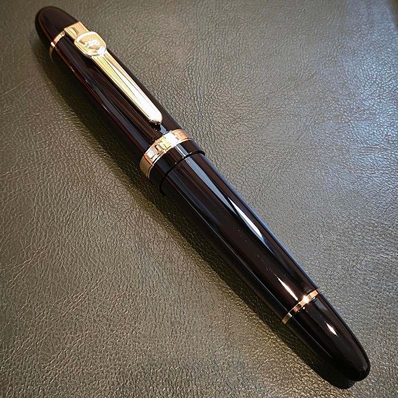 JH159 Rollerball and Ballpoint Pens (Black+Gold Clip)