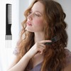 2 pieces needle comb and 2 pieces pointed tail comb,