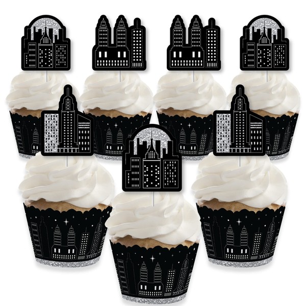 Big Dot of Happiness Nighttime City Skyline - Decoración para cupcakes - Juego de 24 envoltorios para cupcakes de fiesta de Nueva York