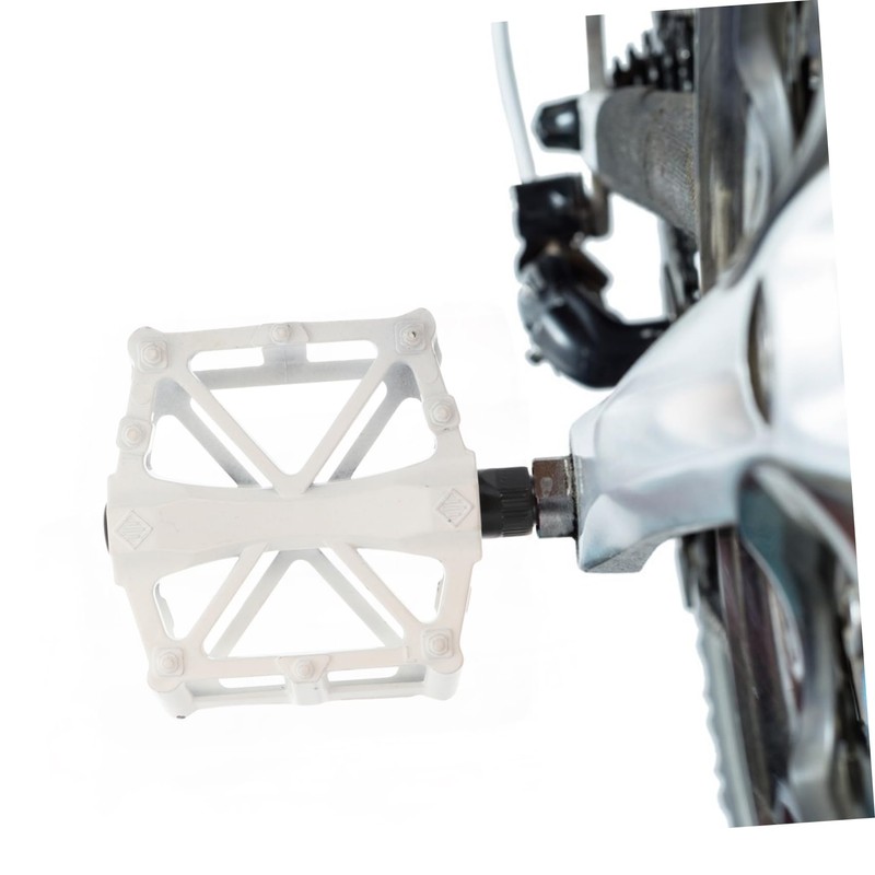 Kisangel Mountain Bike Pedals Anti-Slip Platform Bicycles Flat Pedals 14mm