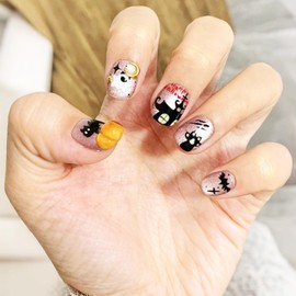 24Pcs 3D Pumpkins Short Square False Nails Halloween Press on Nails Black Cat Stick on Fingernails Spider Web Gel Glue on Nail Glossy Sparkly Pink Glitter Acrylic Fake Nail for Trick or Treat Vibe