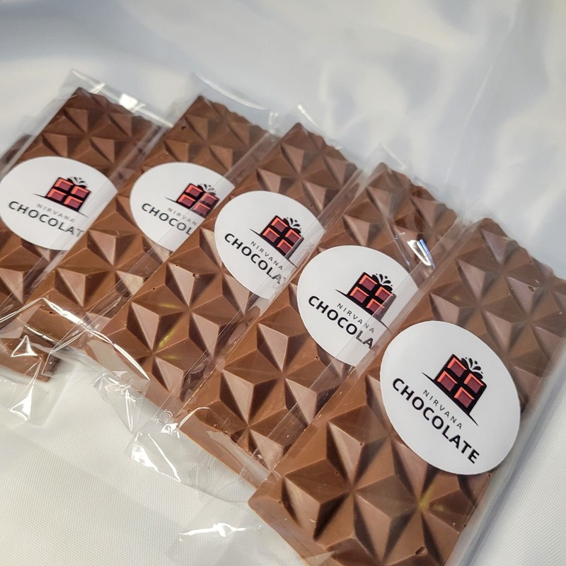 Nirvana Chocolate Dubai Chocolate Bars, with Pistachio Butter and Milk