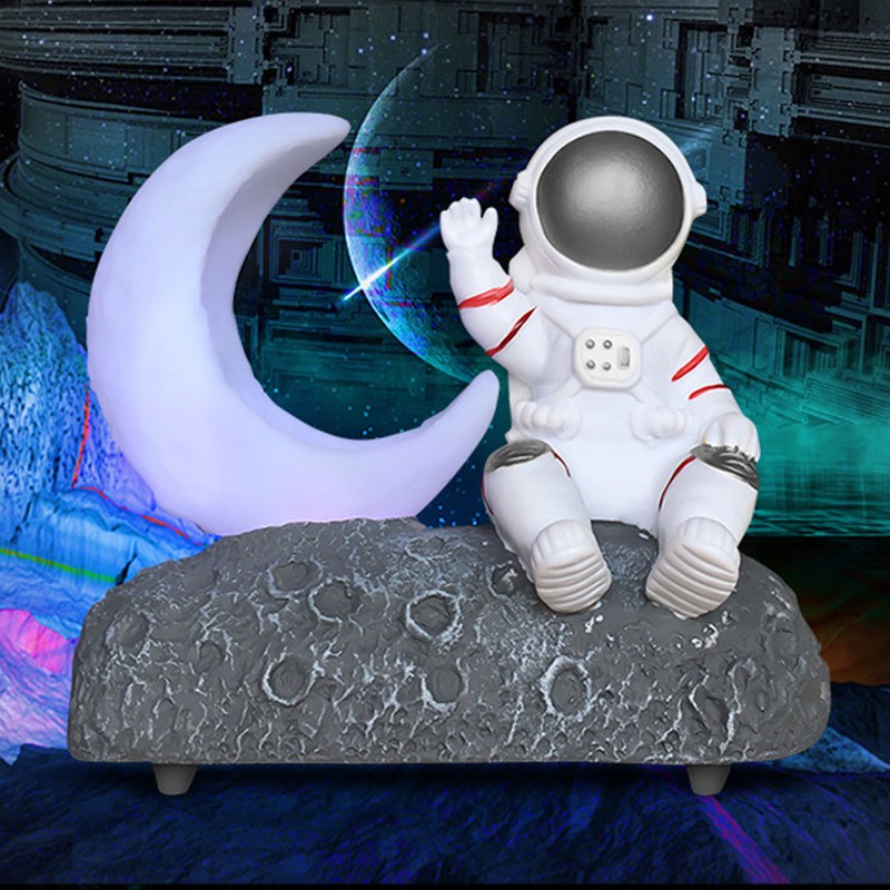 Wireless Bluetooth Speaker with LED Light Astronaut and Moon Shape
