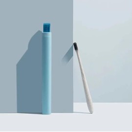 RUS HERITAGE Travel Toothbrush Storage Case (Blue)