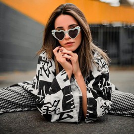 LJCZKA Luxury Rhinestone Heart Sunglasses for Womens, Sparkling Sunglasses Ladies Crystal Love Sun Glasses Bling Party Festival Sunglasses