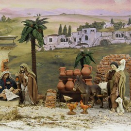 FADEDA Market Stand "Jugs" / Height: 12 cm / Hand-Painted / Detailed Nativity Scene Figures - Christmas Table Decoration Nativity Accessories