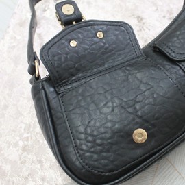 SwankySwans Ami Women's Twin Pocket Shoulder Bag, black