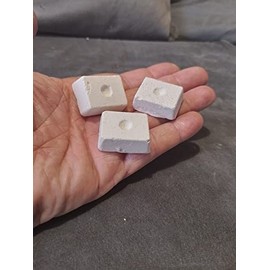 Calcium blocks x10 small calcium and mineral blocks suitable for snails, lizards, tortoises and all kinds of inverts