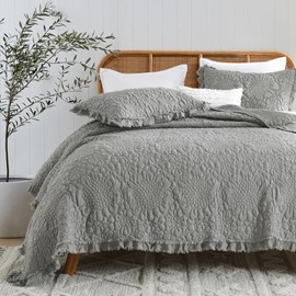 HORIMOTE HOME Dark Grey Ruffled Quilt King Size, Stone-Washed Microfiber Lightweight Crinkled Farmhouse Rustic Shabby Chic Bedding Set, 3 Pieces Reversible Bedspread with Pillow Shams for All Season