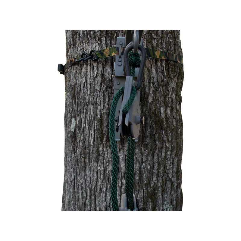 BullsEye OutDoors Bucket Feeder Hanger with Bracket and Locking Pulley