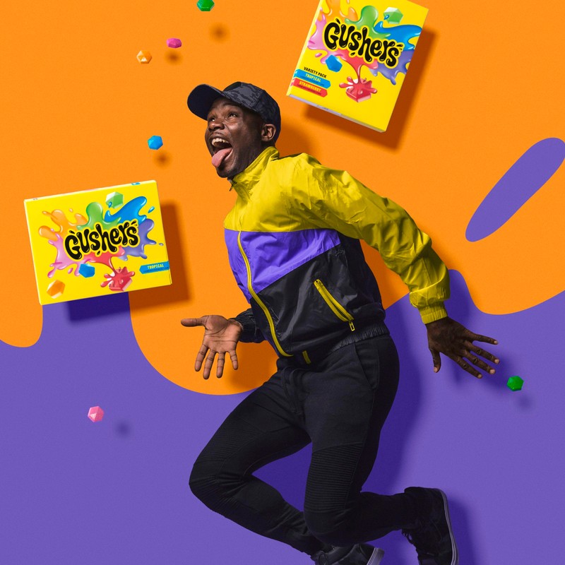 Gushers Fruit Flavored Snacks Family Pack, Tropical & Strawberry Flavors,