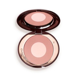 Charlotte Tilbury Cheek to Chic Powder Blush - Two-Tone Cheek Makeup with a Radiant, Luminous Finish - Buildable Color that Smooths, Buffs & Blends for a Light Reflecting Glow