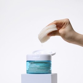 Partner company Moist hypoallergenic toner pad pore care skin crystallization oil and moisture balance collagen moisture pad 160g / 촉촉한 저자극 토너패드 모공케어 피부결정돈 유수분밸런스 콜라겐 모이스처 패드 160g