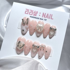 White Butterfly Handmade Nail Tips - Almond / 화이트 버터플라이 수제네일팁 - 아몬드