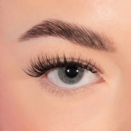 Lola's Lashes Bold Definition Pre Glued Lashes