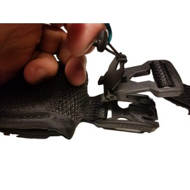 Chest StrapLimit-Less Magnetic Self Engaging Buckle (Black-Vinyl, Extra Extra Small)