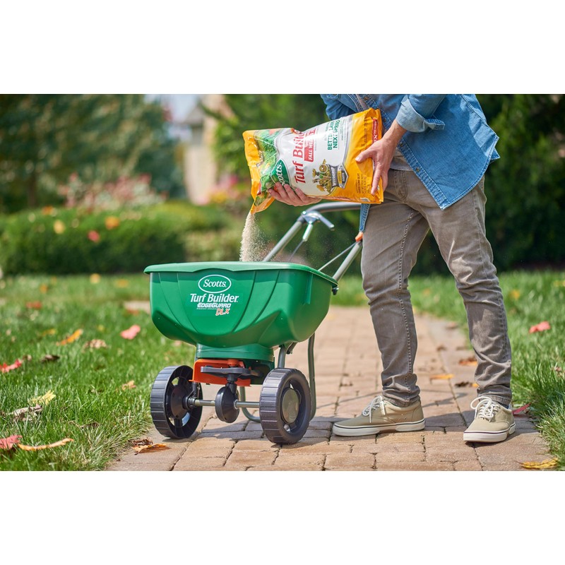 Scotts Turf Builder WinterGuard Fall Weed & Feed3, Weed Killer