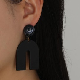 Boho Acetic Acid U Shape Arch Earrings Polymer Clay Earrings Horseshoe Acrylic Dangle Earrings for Women(black)