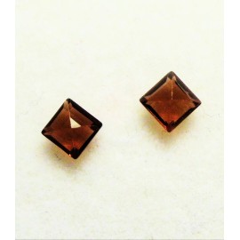 VERY NICE 3 mm SQUARE CUT MOZAMBIQUE GARNET GEMSTONE TWO PIECE LOT