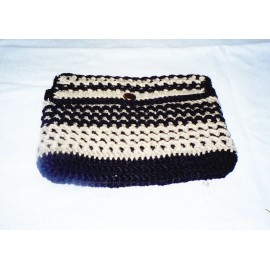 Unbranded Crocheted Two Tone Bi-color Honeycomb Stitch Purse Pattern Instructions Only
