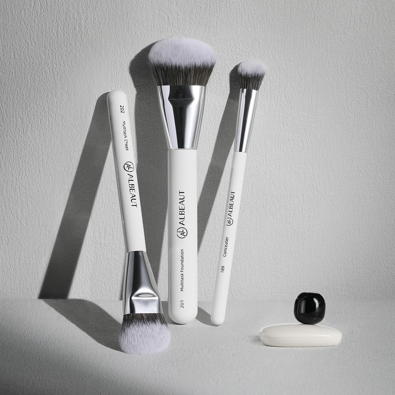 Albeaut Makeup Brush for Foundation Concealer Blush Contour Liquid Cream