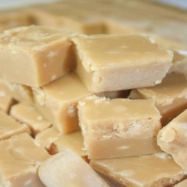 Home Made Creamy Maple Fudge - 1 Lb Box