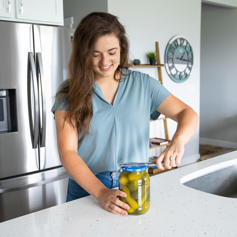 Stainless Steel Bottle Adjustable can Multifunctional Bottle Opener. Gripper Tight