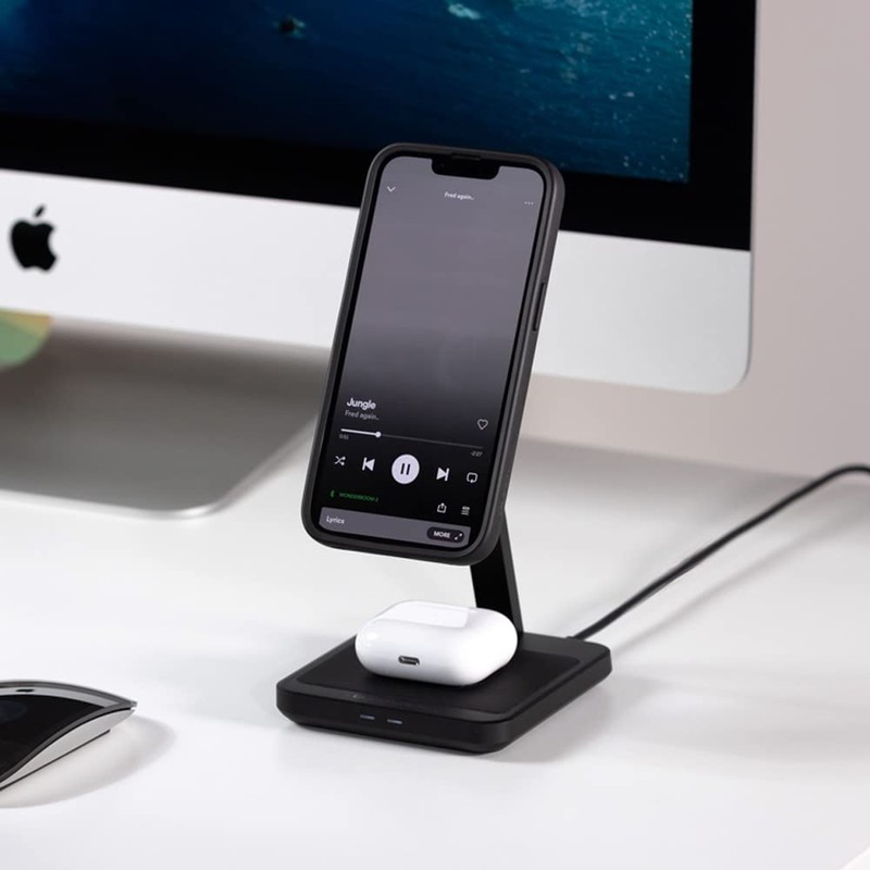 Quad Lock MAG Dual Desktop Wireless Charger with 18W Charger