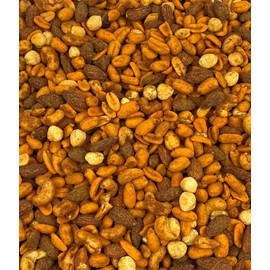 MIXED CHILI NUTS - Peanuts, Cashews, Almonds and Hazelnuts with Ground Chili (500g)