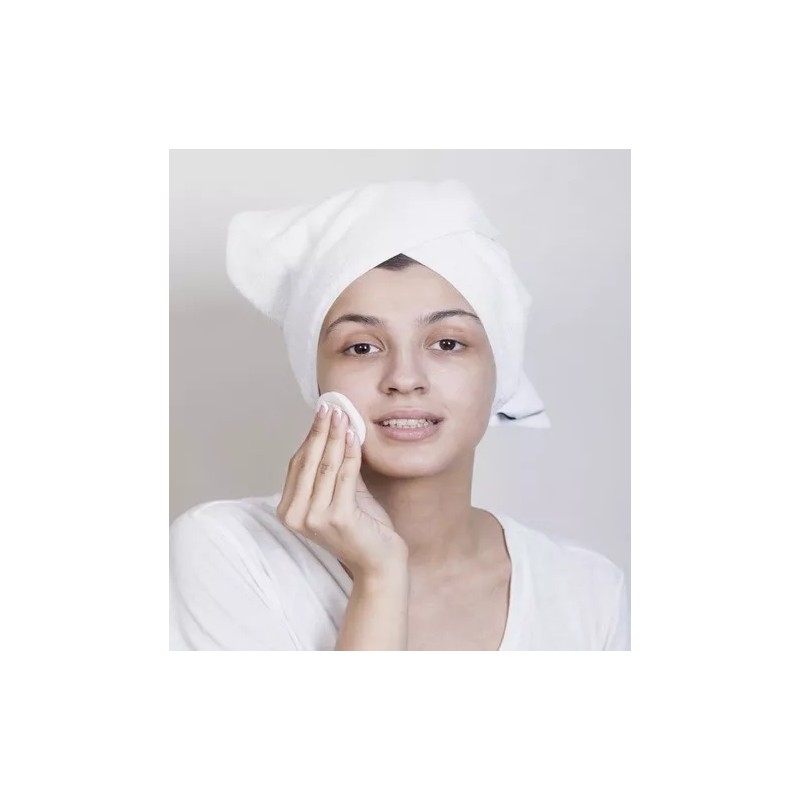 Sheló Nabel Agua Micelar Desmaquilla, Limpia Y Tonifica / Sheló