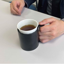 Easy to Hold and Fall Resistant Paper Cup Holder Office Holder 7oz 9oz Leisure Convenient Safe (Black)