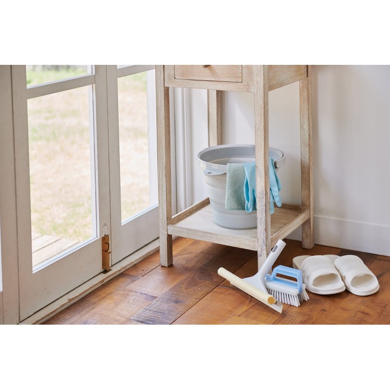 Isetou Soft Bucket 8 Shape, Foldable, Soft Material, 2.8 gal