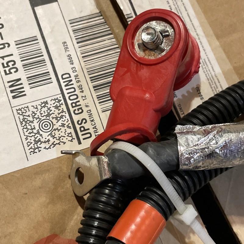 Workhorse W0006201 WORKHORSE POSITIVE BATTERY CABLE