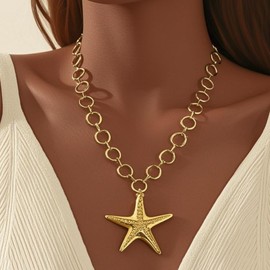 YANCHUN Shell Starfish Necklace Layer Charm Necklace for Women Boho Summer Seashell Beach Starfish Necklaces Beach Vacation Essentials