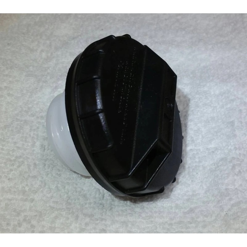 Suzuki Boulevard C90 C90T Gas Cap Fuel Cap