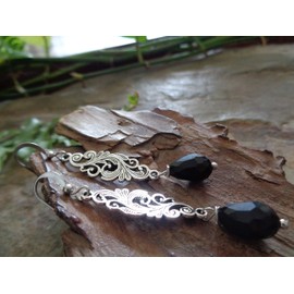 Ornament & Drop Elegant Earrings with Crystal in Black