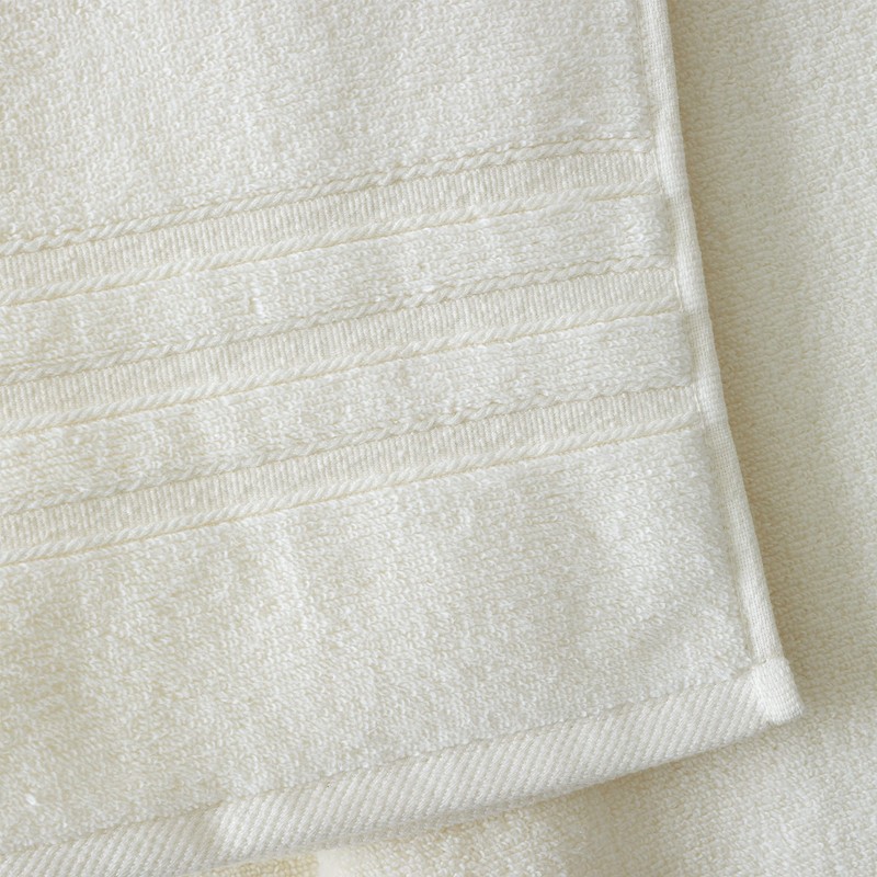 Catherine Lansfield Zero Twist Face Cloth Pair Cream