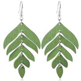 Hanavigar Bohemian Wooden Leaf Lightweight Dangle Drop Earrings Vintage Wood Natural Hollow Simplicity Hook Earrings For Women Jewelry Gifts (Green)