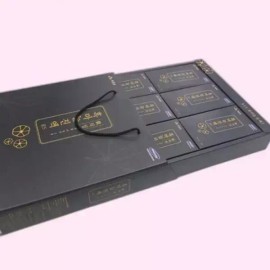 Acix 흑마늘 액기스 마늘즙 명절 설날 선물세트 구정선물 부모님설선물 Black Garlic Extract Gift Set for Korean New Year's Day (Seollal) [Uiseong Black Garlic Extract Gold (30 pouches)]
