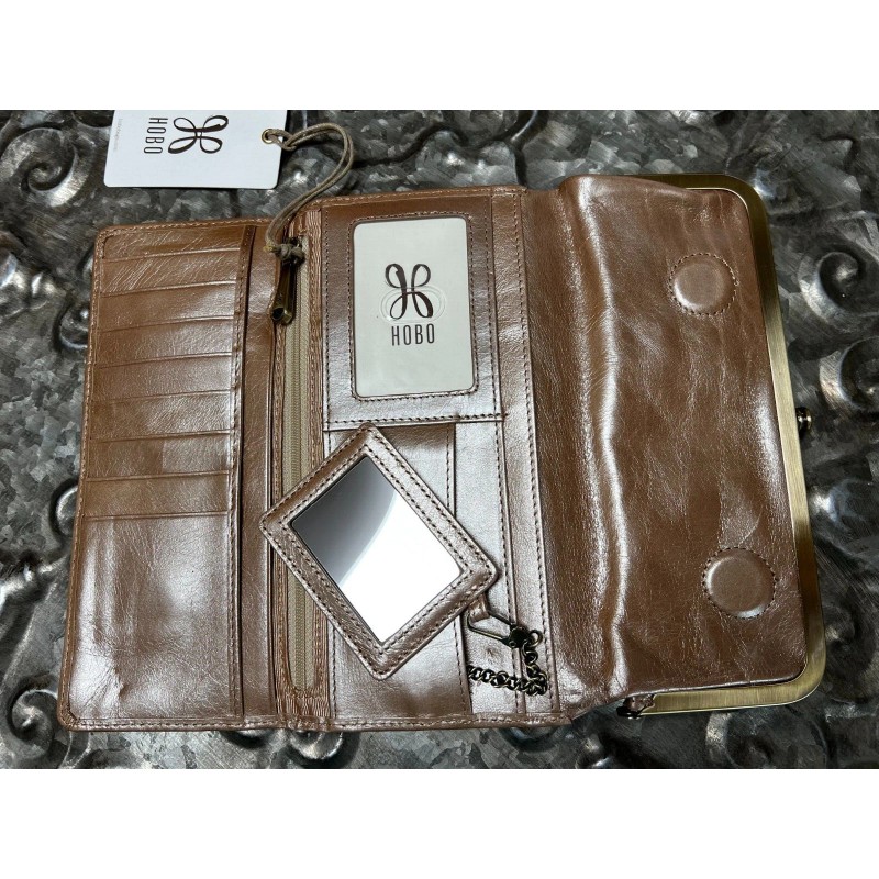 HOBO INTERNATIONAL~