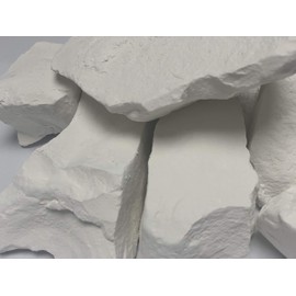UCLAYS VALUYCHIK Edible Chalk Chunks (Clumps) Natural for Eating (Food), 4 oz (110 g)