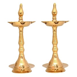 NOBILITY Brass Oil Lamp Diya 6 Inch Kerala Traditional Samai Deepak Lamp Kutthu vilakku Panchmahal Deepam for Pooja Mandir Diwali Indian Gift Items Puja Set Pack of 2