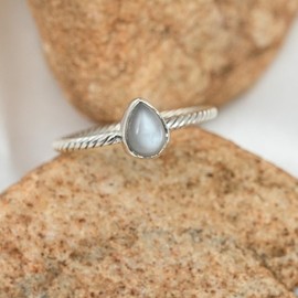 JEWELSTREZORO Grauer Mondstein Edelstein-Bandring für Herren und Damen, alle Größen, 925er-Sterlingsilber, handgefertigter Geschenkartikel, Schmuck TSR122I_71 (22.6)