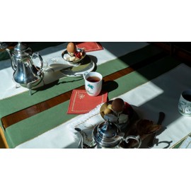 Roumelie Orientale Runner with Gold Embroidered, Timeless Runner, 59 x 20 inches - Handcrafted Runner for Dinner Tables - Machine Washable (Green)