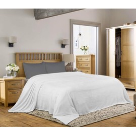 Utopia Bedding Fleece Blanket King Size White 300GSM Luxury Bed Blanket Anti-Static Fuzzy Soft Blanket Microfiber