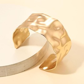 Hammered Cuff Bracelets for Women Gold Silver Chunky Wide Cuff Bangle Bracelets Statement Arm Cuff Wrap Bracelets Fashion Jewelry (Golden, One Size)