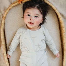 Burt's Bees Baby Unisex Baby 3 Piece Bodysuit & Pant Set, 100% Organic Cotton