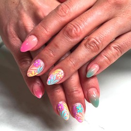 Short Press on Nails Round Fake Nails with Color Flower Grass Design Glue on Nails Red Green Gradient Nails Press ons Short Oval Acrylic Artificial Stick on Nail for Women 24Pcs